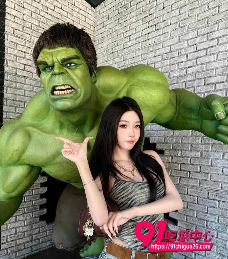 网红小伊伊7