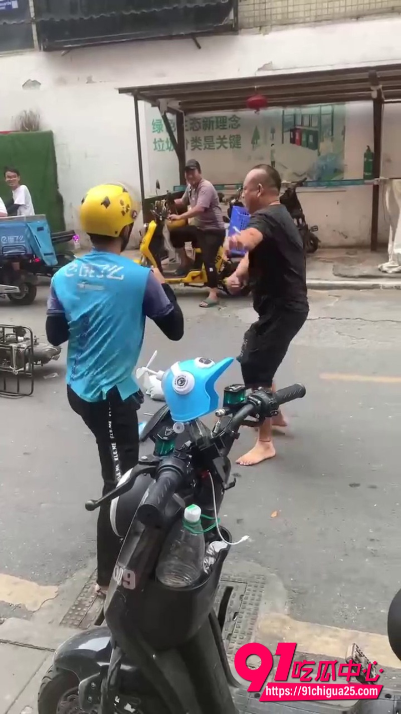 愤怒外卖小哥街头火拼大乱斗11