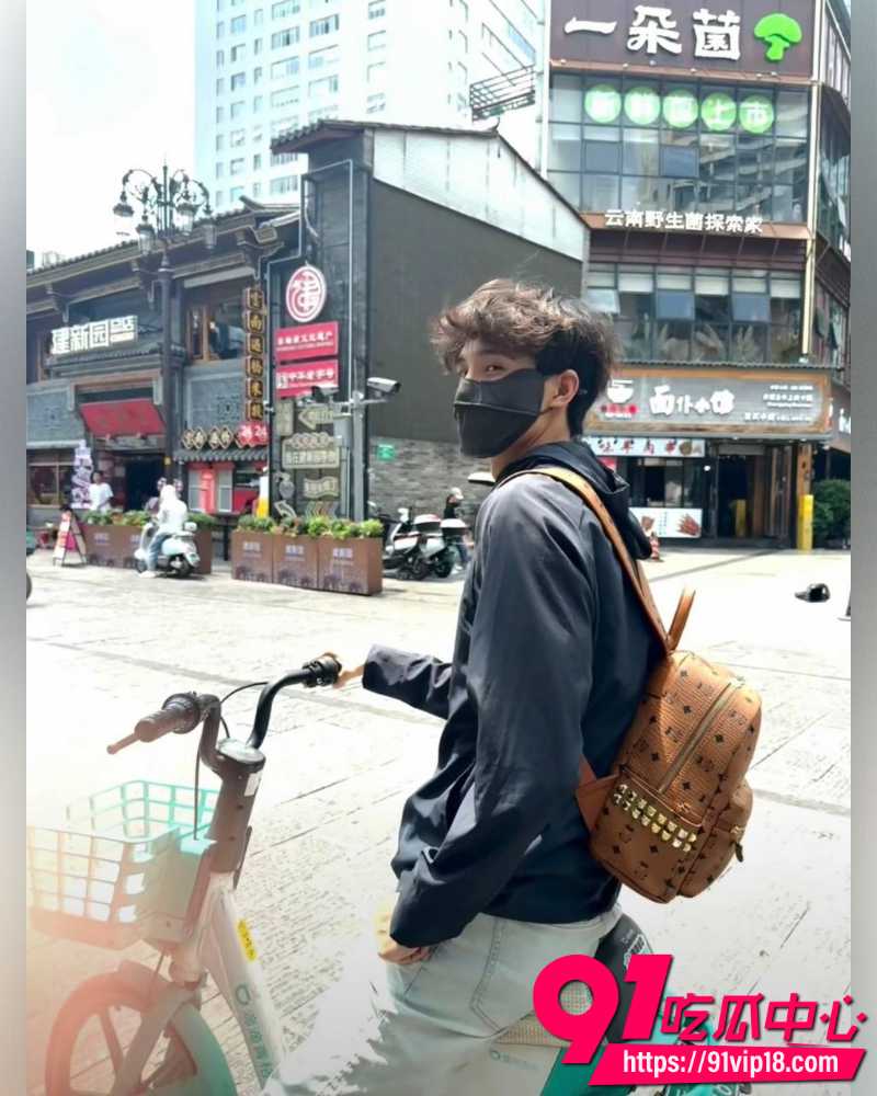 抖音网红不吃汉堡 21 抖音网红不吃汉堡 21