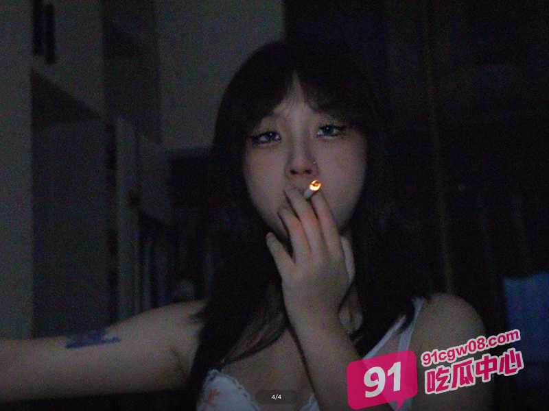 Zeus探花体验！csgo职业选手宙斯约炮粉丝黄婷 并拍视频在外网炫耀被曝光！ 配图3