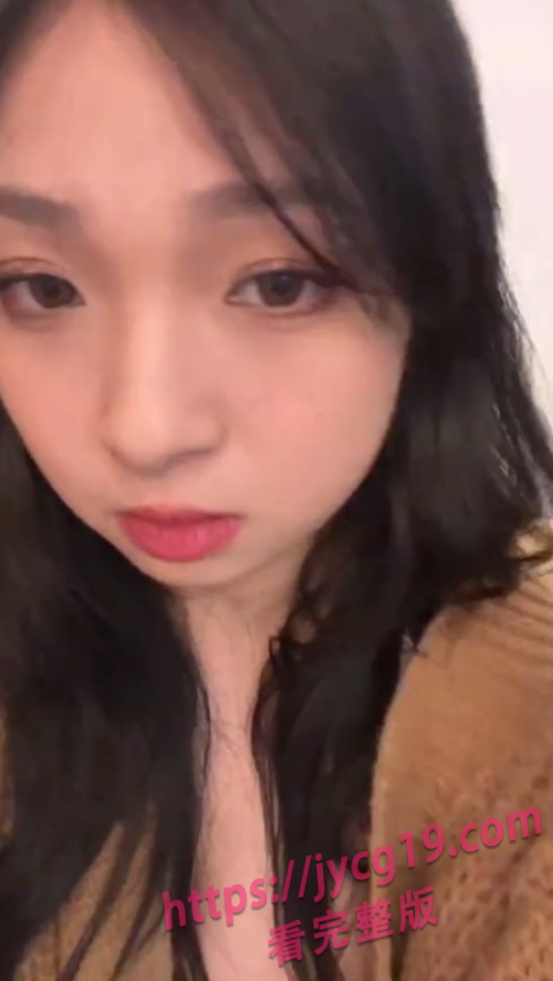 猎艳大神火力升级 大学生与人妻齐上阵！