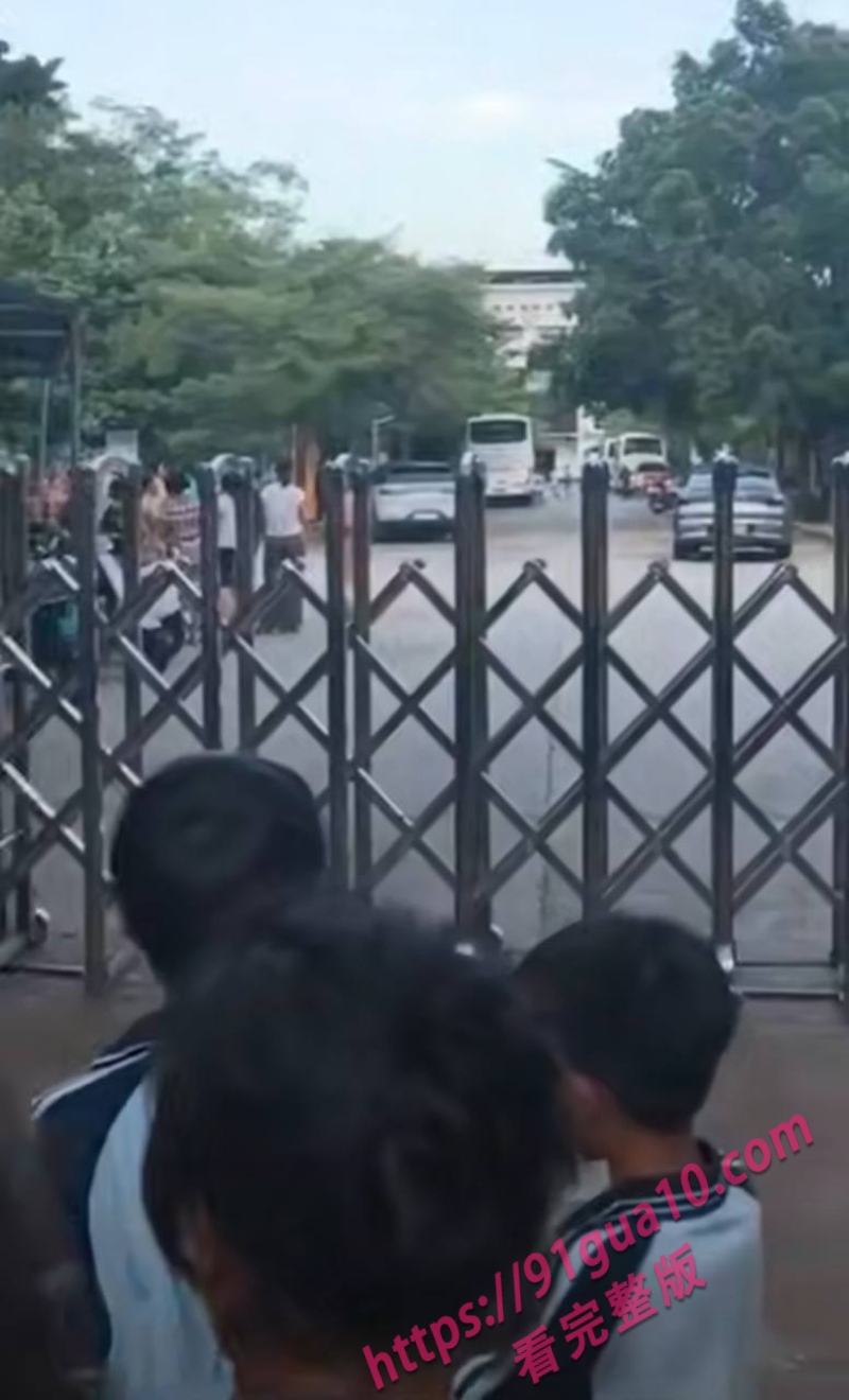 新盈中学学生翻墙触电死亡2 新盈中学学生翻墙触电死亡2