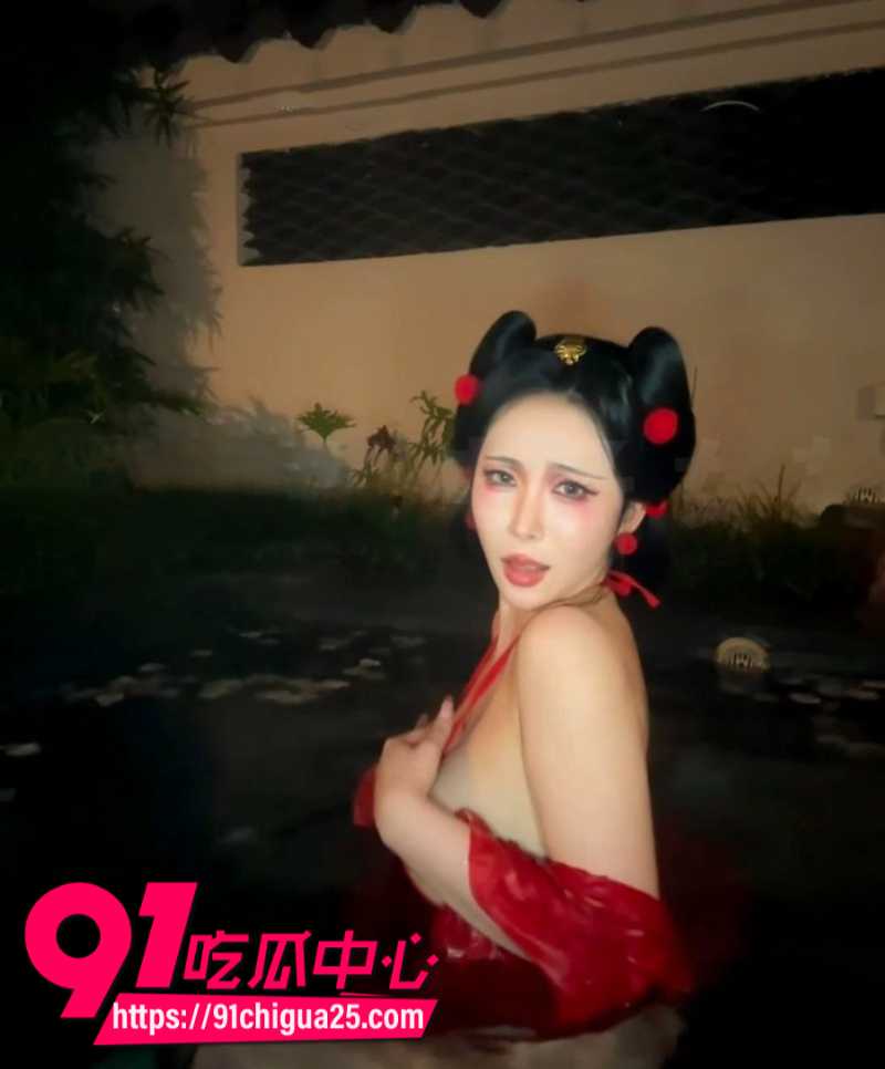 ST站古风女网黄 在户外温泉自导自演强奸戏份 假阳具充当男人疯狂抽插骚穴