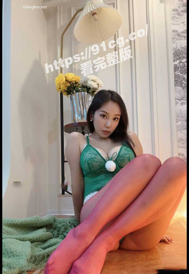 【国产独家】快手小厨娘美食记超大尺度黑丝诱惑合集 翘臀蜂腰私密福利