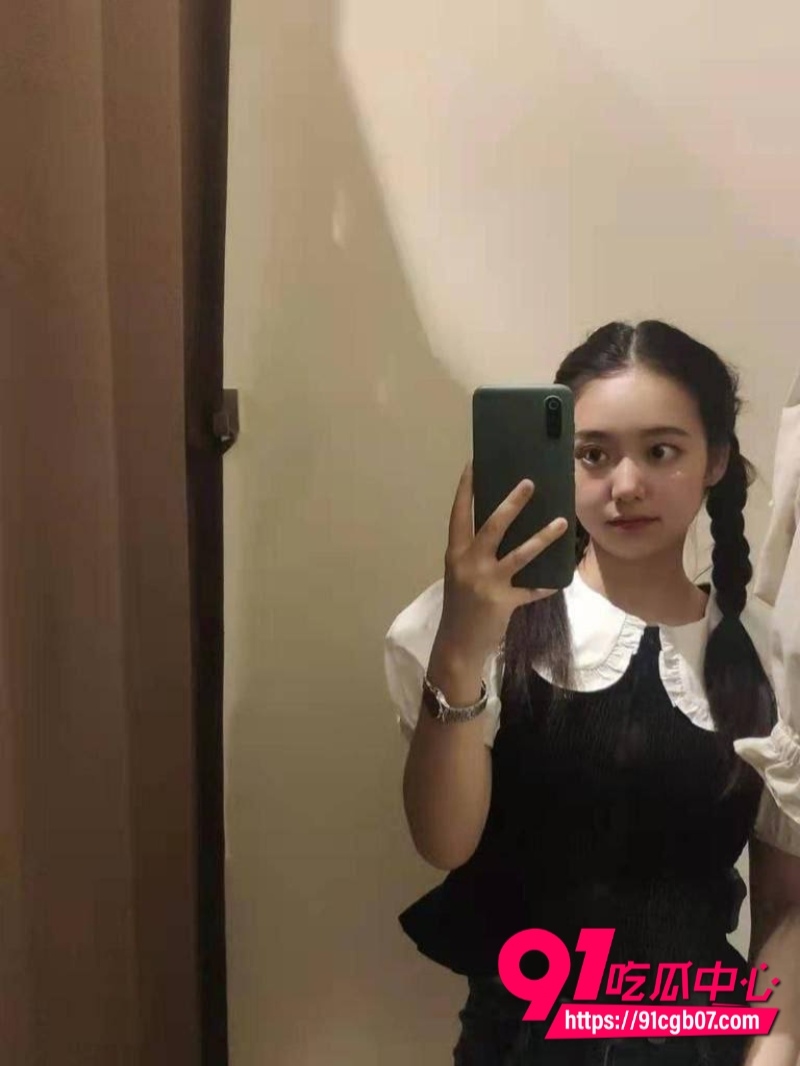 江西南昌小母狗 许晴 勾搭闺蜜老公偷情乱搞 高清后入口爆浪叫呻吟细节全曝光 巨乳翘臀骚劲十足