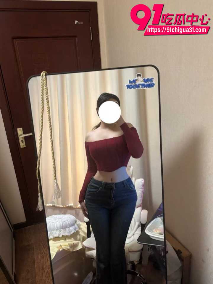 健身美女李婷全裸后入11 健身美女李婷全裸后入11
