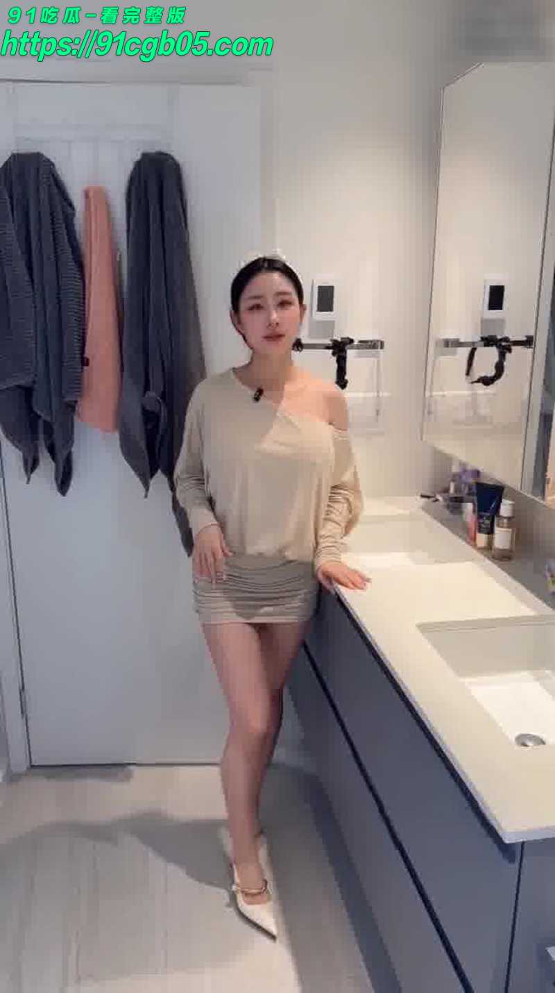 汐梦瑶10月新作之小姨子勾搭姐夫 浴室激情口交 无套插入射精