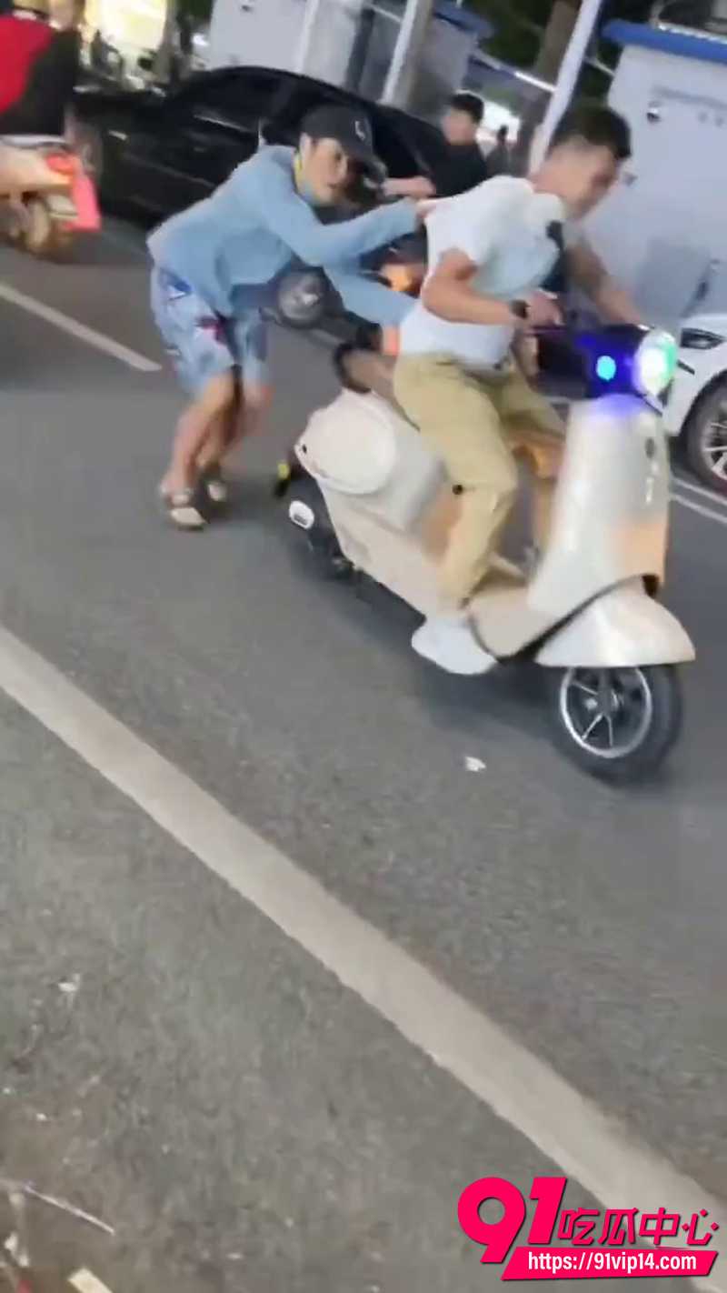 广西北海合浦美人鱼广场  4