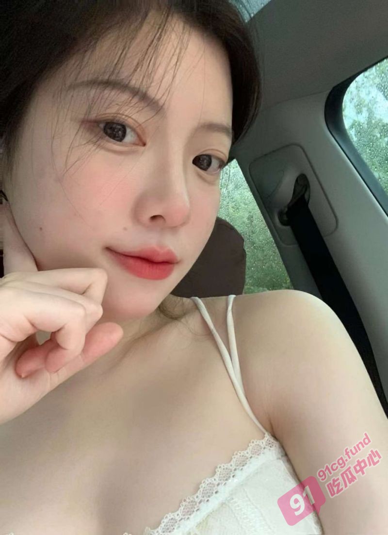 抖音6万粉网红女神 大尺度性爱视频流出 超级无敌清纯 白皙粉嫩的皮肤绝顶蜜臀!