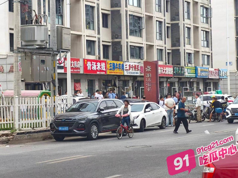 天津小站王刚牛羊肉视频流出 社会大姐就是刚 竟捅死男友母亲！ 配图8