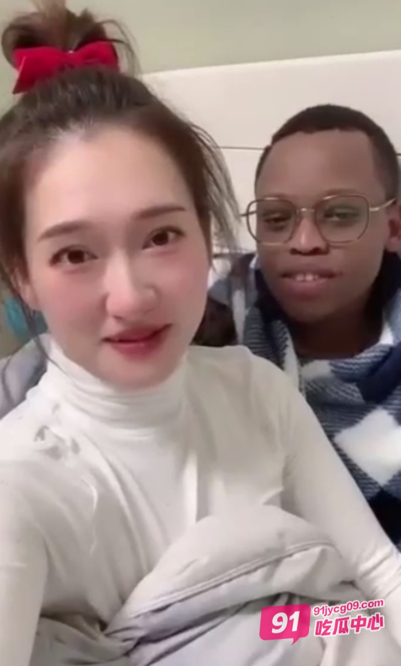 媚黑女与黑哥直播间公然辱华 被杭州大哥悬赏2000元线下通缉 配图6