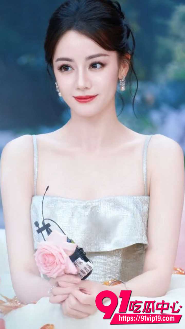 当红女星AI自慰喷水合集1 当红女星AI自慰喷水合集1