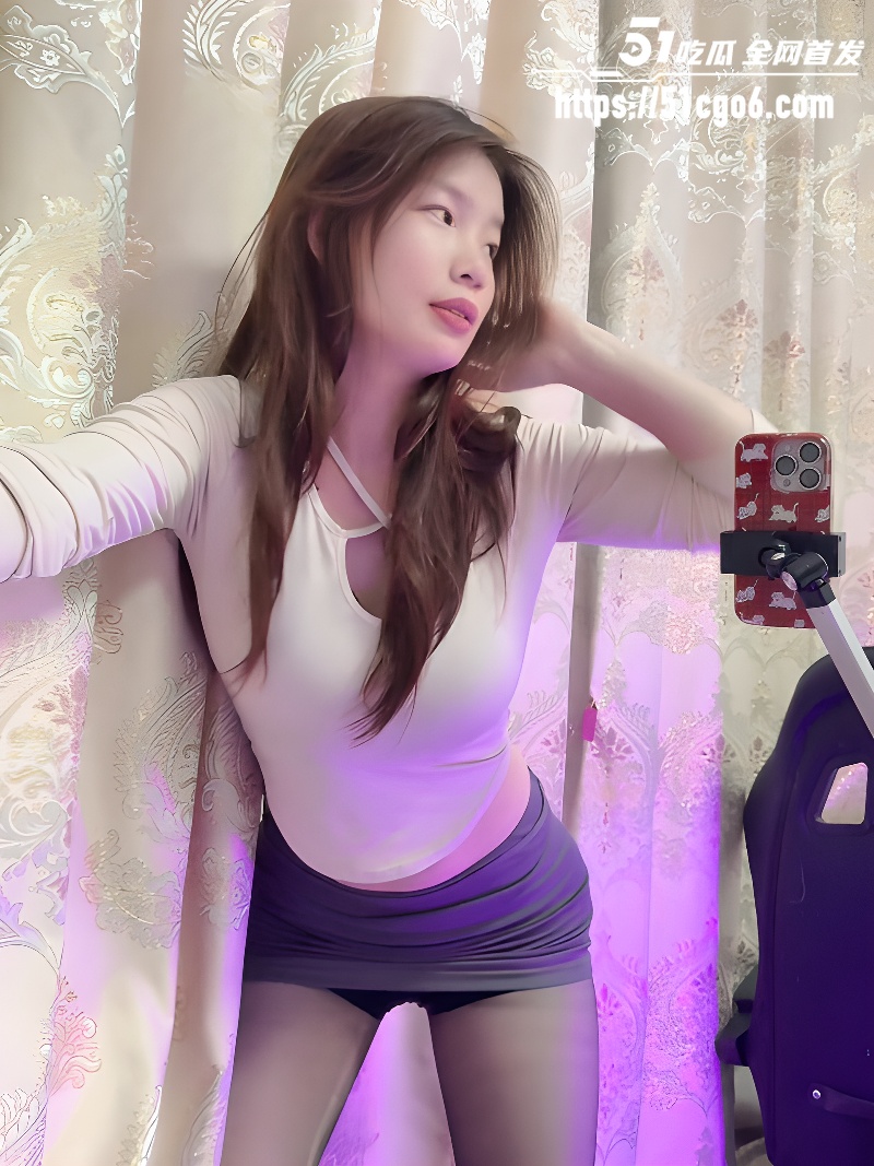快手巨乳少妇 玲珑悦悦 2 快手巨乳少妇 玲珑悦悦 2