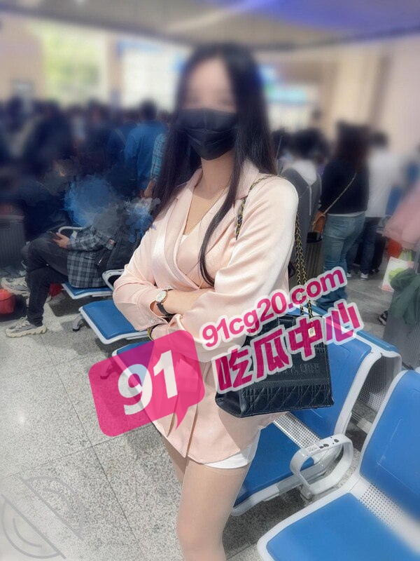 我的姐姐会喷水～与姐姐在火车上大战三百回合！