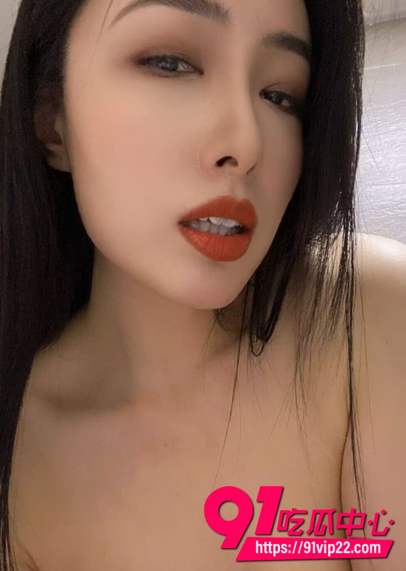南京大学中文系女教师王芳16