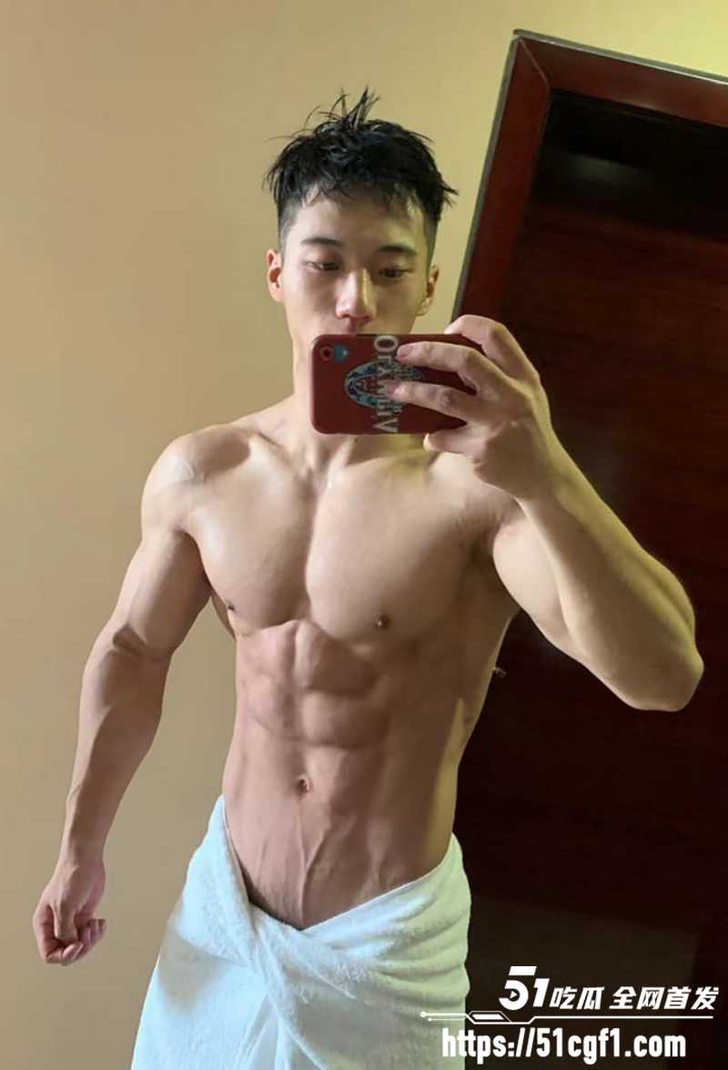 武汉体育学院肌肉体育生健美比赛冠军出柜视频流出3拷贝 武汉体育学院肌肉体育生健美比赛冠军出柜视频流出3拷贝