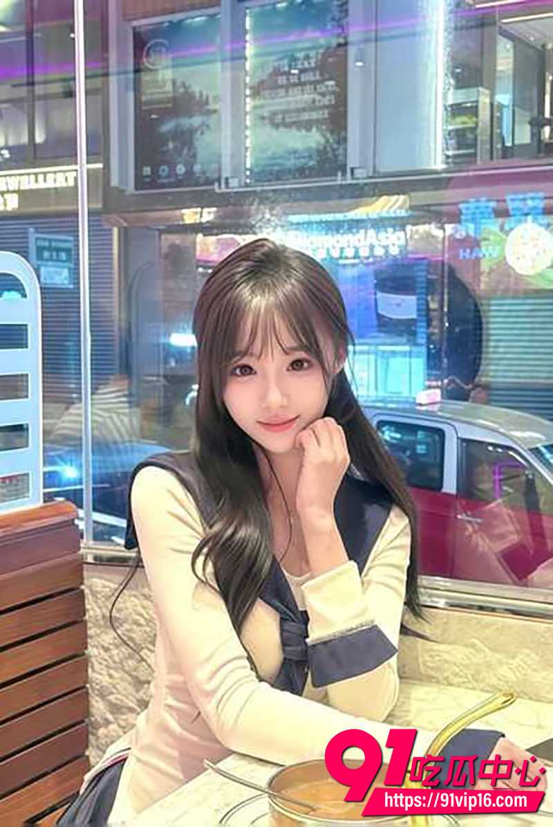 海角父女乱伦 女儿大学放假回家身心俱疲 撒娇求爸爸用肉棒帮忙放松身体!