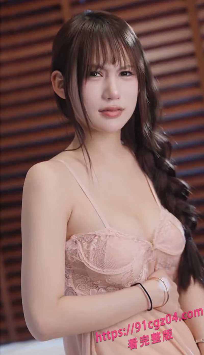 每日擦边短剧 养父的浇灌 父女之间泛起禁忌爱恋