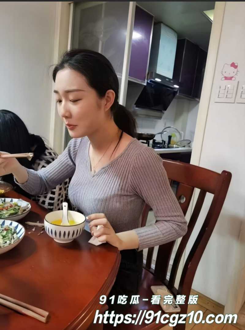 烟台学院女大学生跟男友自拍1素材水印版素材水印版 烟台学院女大学生跟男友自拍1素材水印版素材水印版