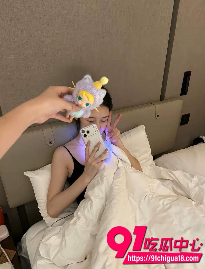 抖音女网红陈雯雯雯勾引闺蜜3ee的男朋友酒店sm激战20 抖音女网红陈雯雯雯勾引闺蜜3ee的男朋友酒店sm激战20
