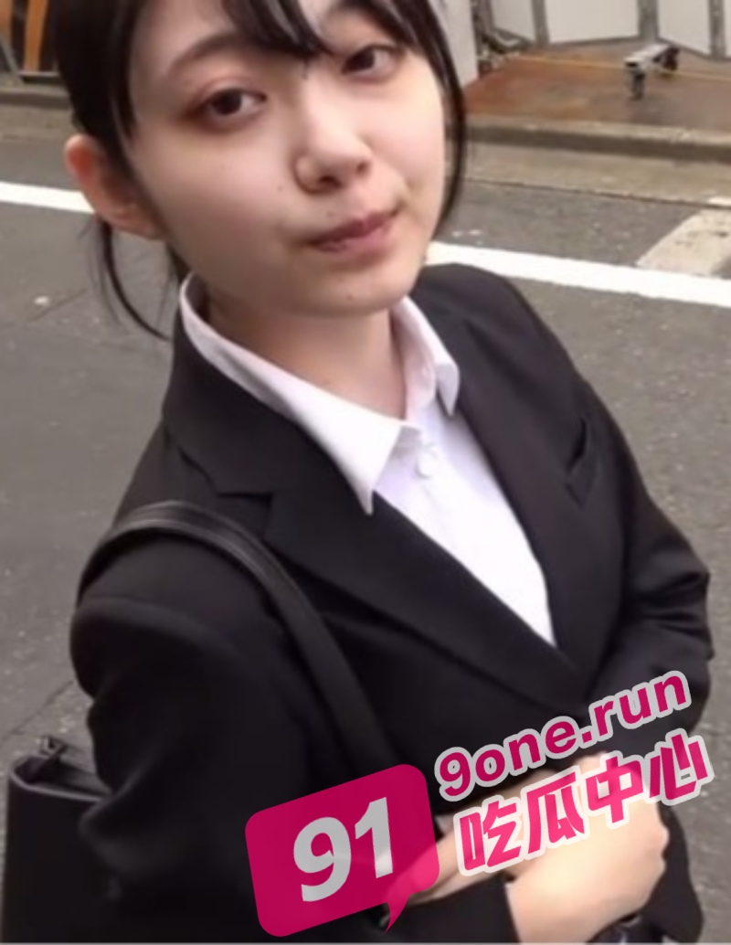 女销售不为人知的秘密 为了业绩献身客户 被操的双眼迷离!